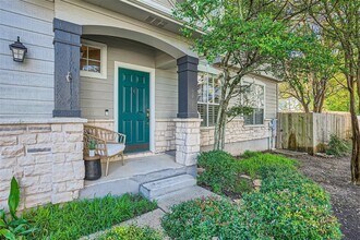 Building Photo - 8518 Cahill Dr