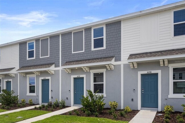 Building Photo - 3094 Skyline Lp