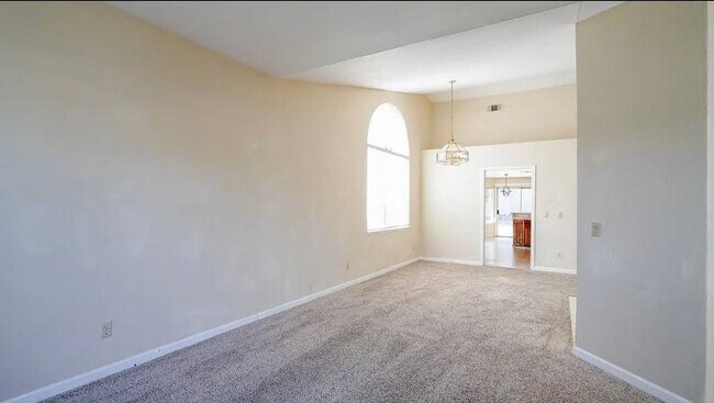 Building Photo - 318 Drydock Court