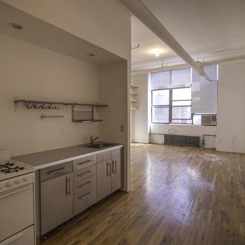 Building Photo - 476 Jefferson St