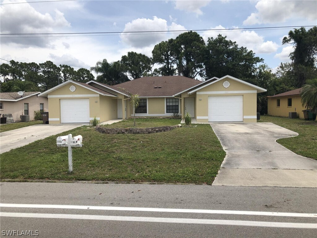 1505 SE 24th Ave, Cape Coral, FL 33990 Townhome Rentals in Cape Coral