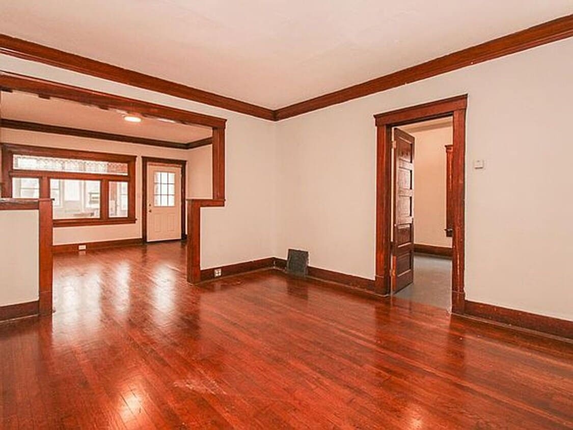 1910 Corning Ave Unit 1st floor, Cleveland, OH 44109 Room for Rent in Cleveland, OH