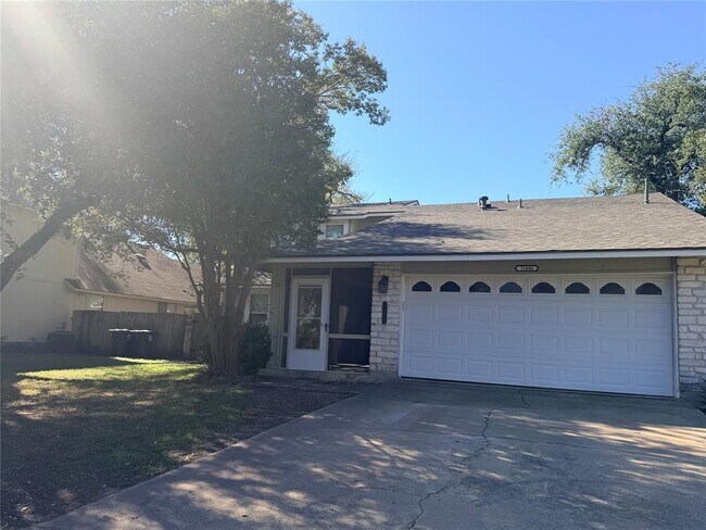 Foto del edificio - 11606 Birchbark Trail