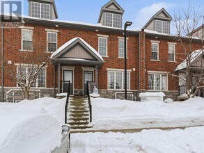 Building Photo - 244 Penetanguishene Rd