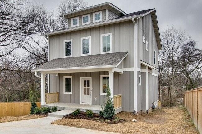 Photo - 942 Strouse Ave House