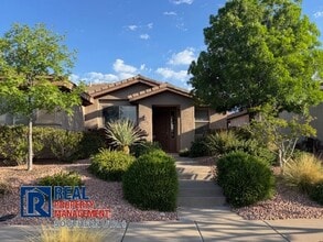 Building Photo - 3395 E Sweetwater Springs Dr