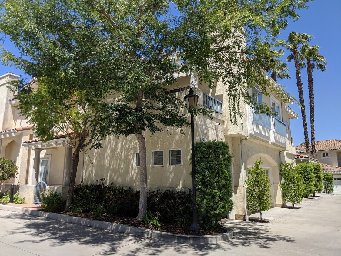 4141 Brookcrest Ct Unit 4141 Brookcrest Ct, Moorpark, CA 93021 Condo