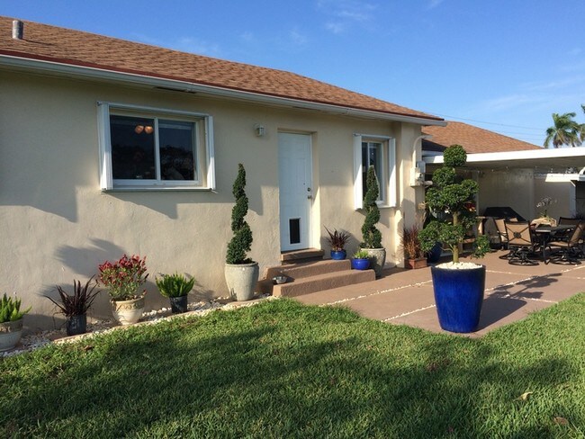 Foto del edificio - Equine property redlands fully furnished!