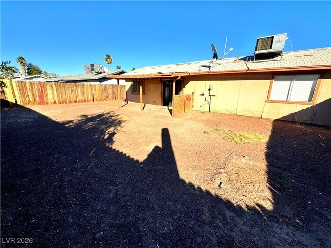 Foto del edificio - 4743 Casitas Way