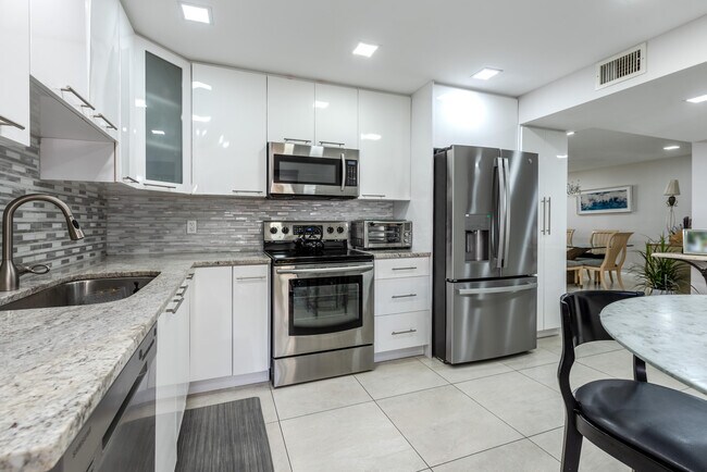 Foto del edificio - 7509 Glendevon Ln