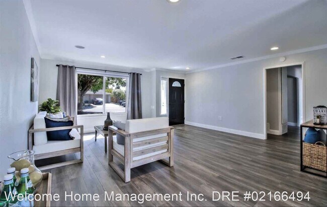 Building Photo - 3 br, 2 bath House - 71 Covington Drive