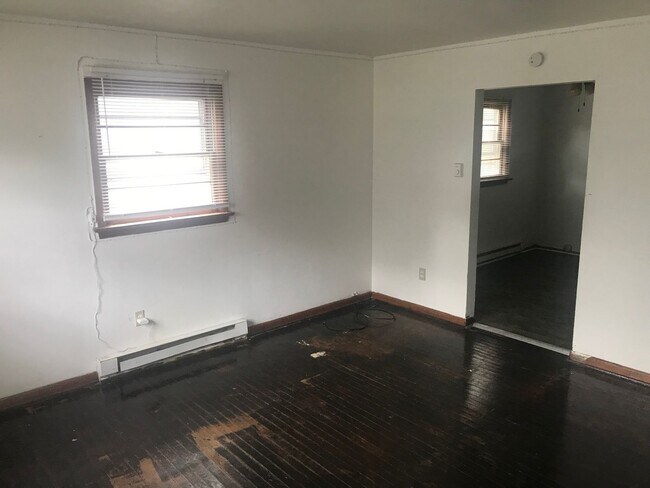 Building Photo - 4122 / 4124 Third Street