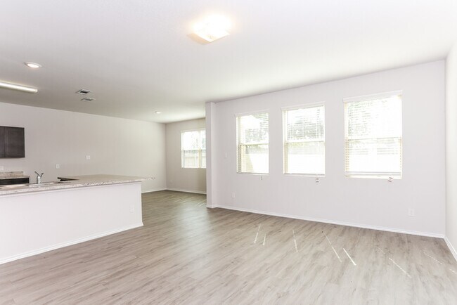 Foto del edificio - 2609 Bear Oak Dr