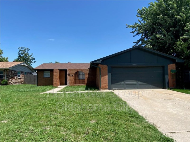 Primary Photo - 1029 Cambridge Dr