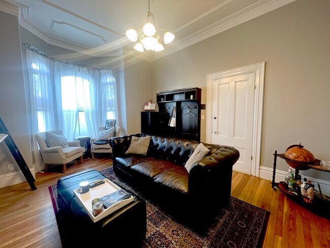 Foto del edificio - 61 Monmouth St