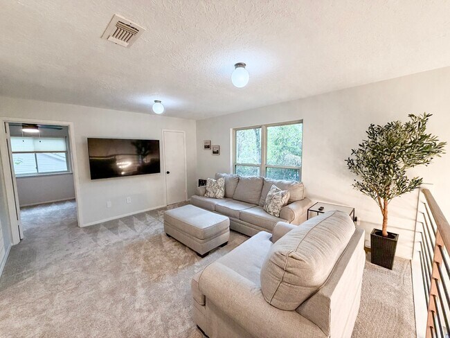 Foto del edificio - 29 Pinewood Forest Ct