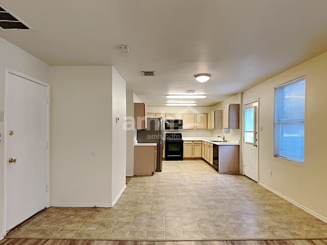 Foto del edificio - 12657 Drexel St