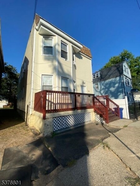 Foto principal - 14 Fern Ave