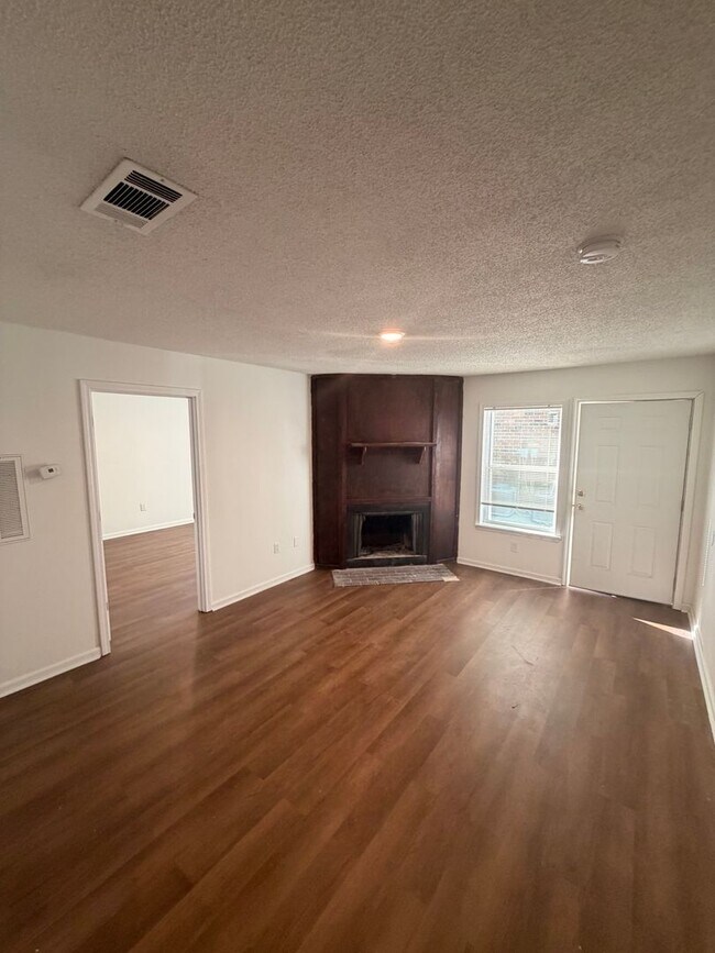 Foto del edificio - 109 Limoges St