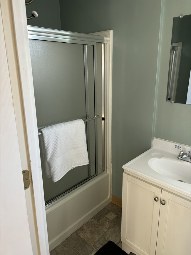 Bath Room - 304 N 4th St