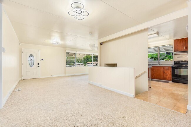 Foto del edificio - Charming 4-bedroom, 2-bathroom single-family home