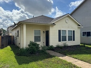 Building Photo - 4030 Mossy Pl Ln