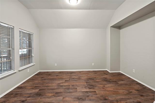 Foto del edificio - 4118 Orchid Ln