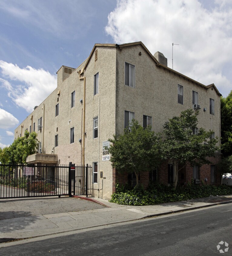 Primary Photo - Diane Apartments