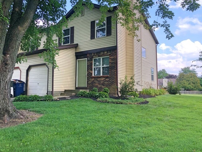 Building Photo - 1795 Laramie Drive