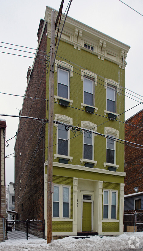 Building Photo - 1048 Marshall Ave