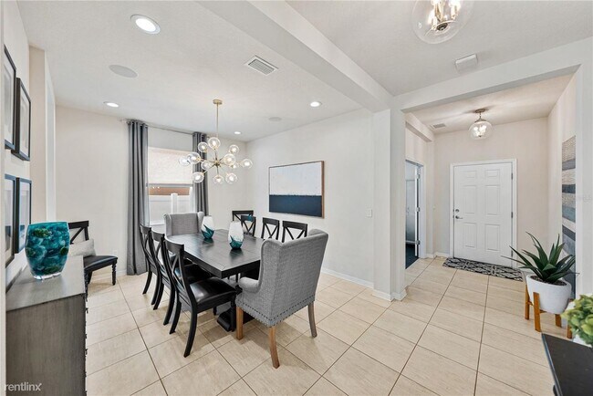 Foto del edificio - 5 br, 3 bath House - 8119 Brickleton Woods...