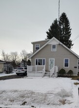 Building Photo - 45 Myers Ave