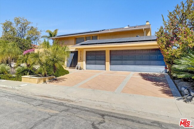 Foto del edificio - 21749 Planewood Dr