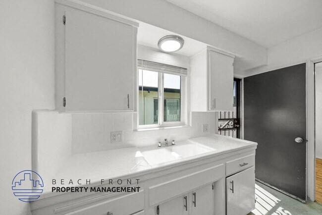 Foto del edificio - 636 E. 97th St.