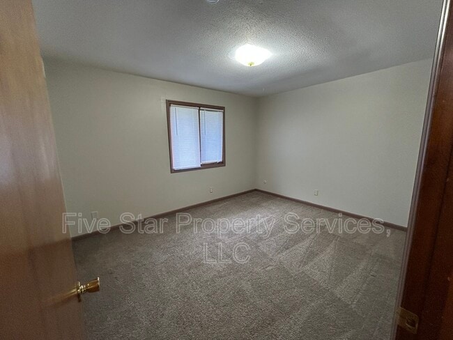 Foto del edificio - 1222 W Monroe St
