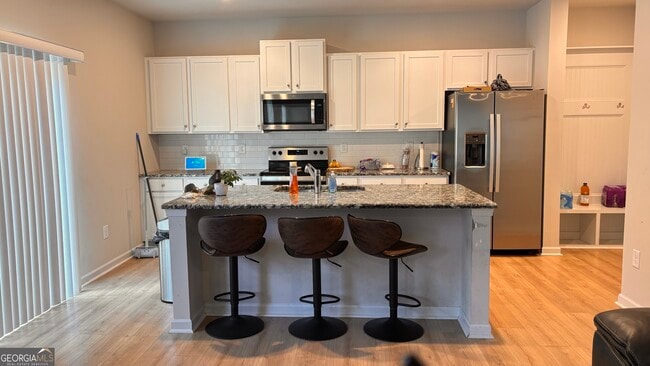 Foto del edificio - 110 Summit Pointe Ln