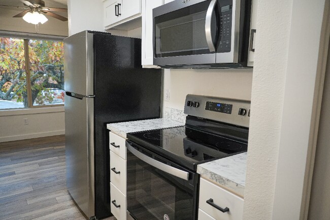 Foto del edificio - 1234 NE 27th St