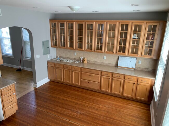 Foto del edificio - 1819 W Cortland St