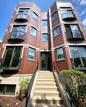 Building Photo - 2038 W Iowa St