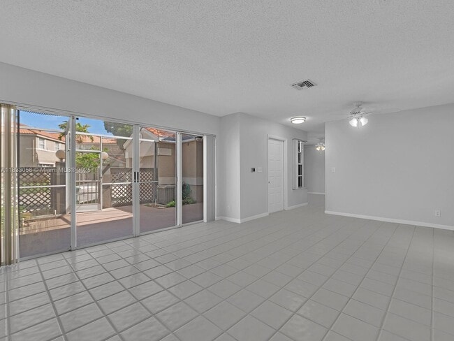 Building Photo - 11050 Nautilus Dr