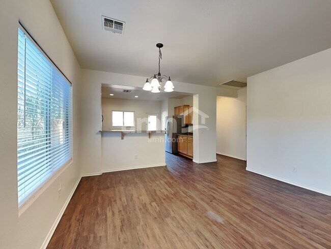 Foto del edificio - 18203 W Townley Ave