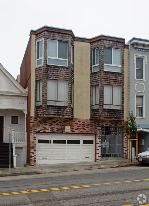 Building Photo - 466 25th Ave