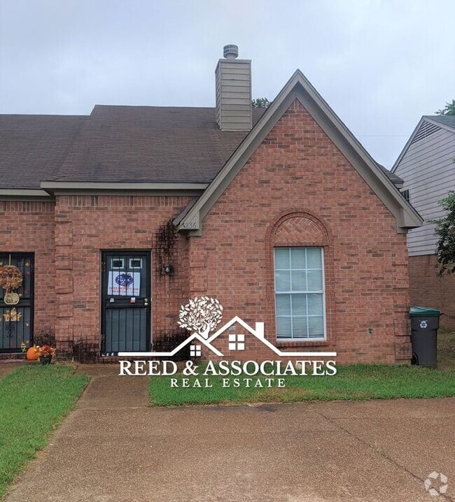Building Photo - 6836 Meadow Chase Ln