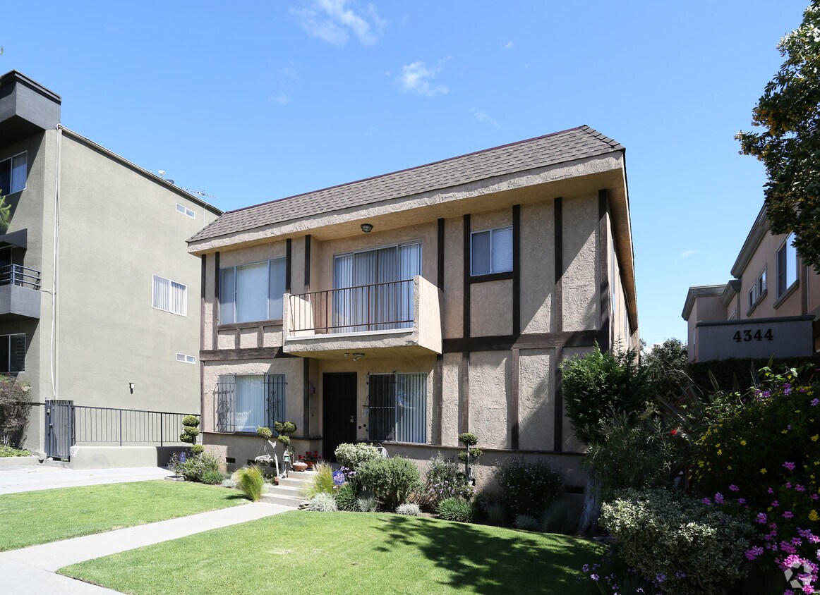 Building Photo - 4340 Mclaughlin Ave