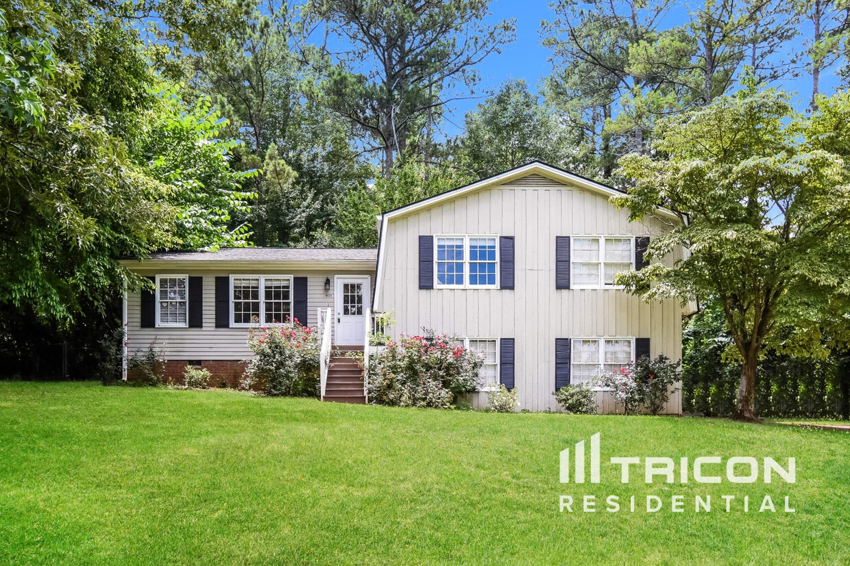 Foto principal - 4111 Pine Log Dr