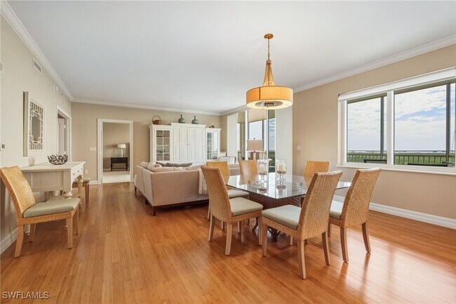 Foto del edificio - 4761 W Bay Blvd