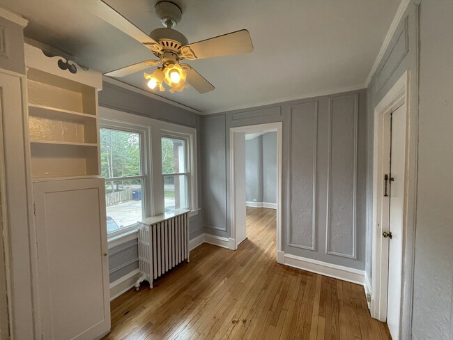 Foto del edificio - 1155 St Johns Ave