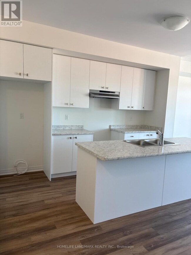 Building Photo - 55 Gunnel Rd