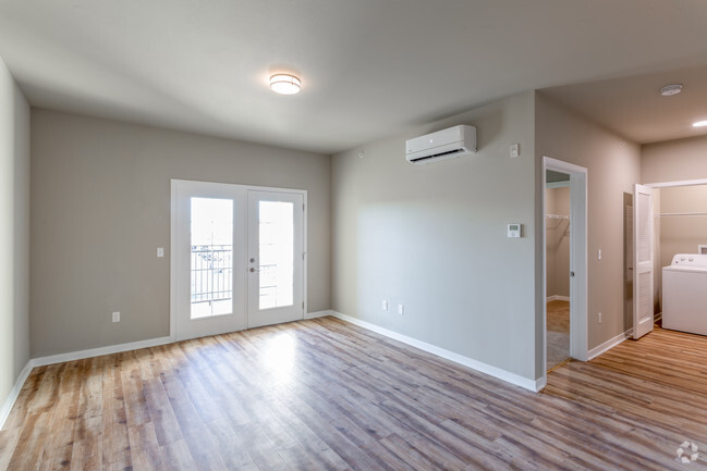 1BR, 1BA - 868 SF - Salish Flats