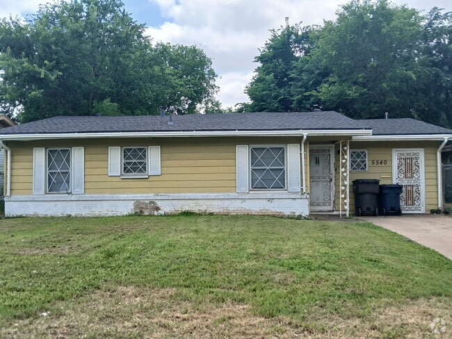 Building Photo - 5540 Cottey St